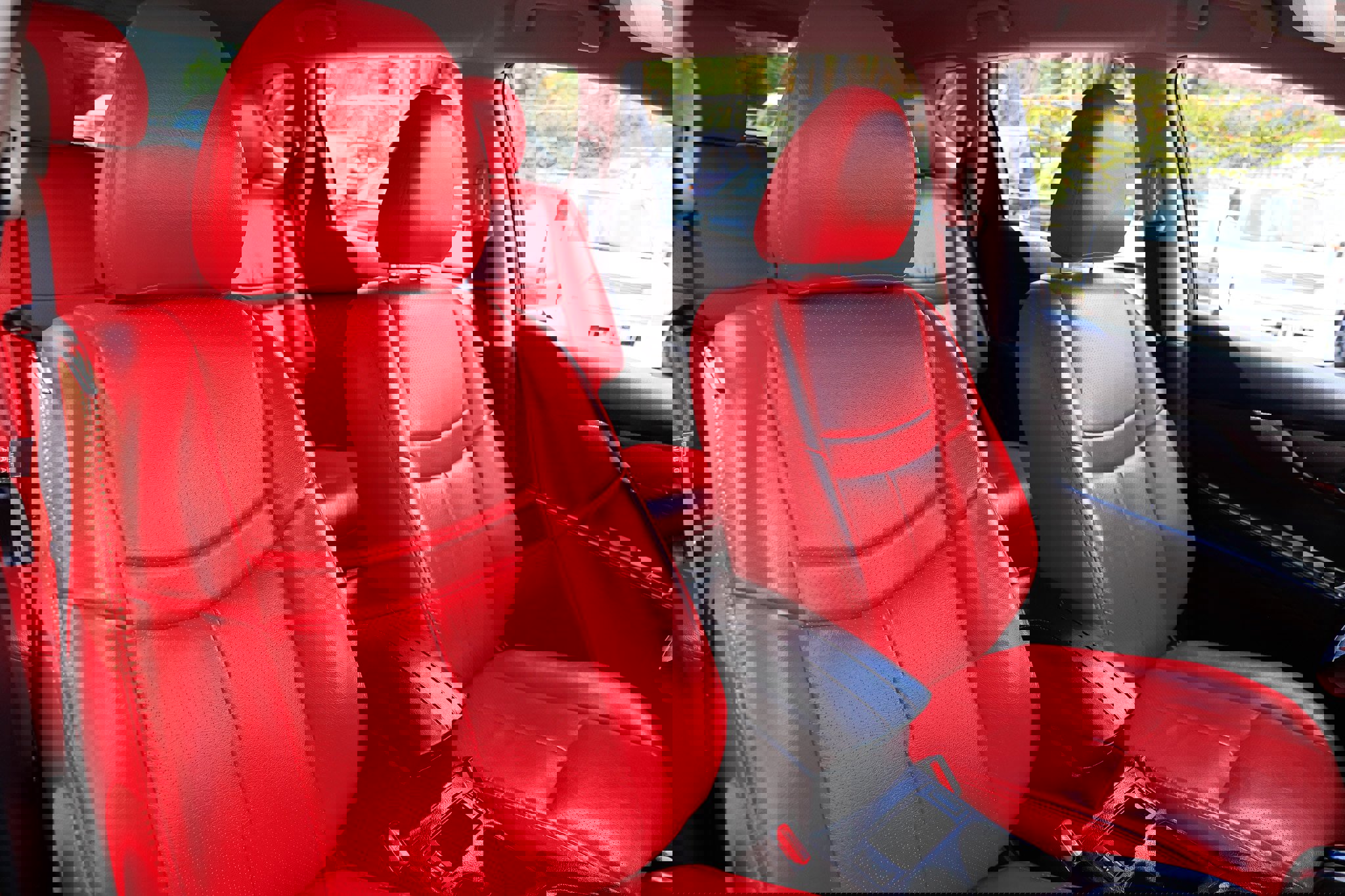 Used 2019 Nissan Rogue SV image 19