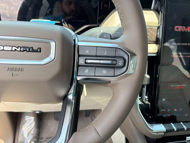 New 2026 GMC Yukon XL Denali w/ Denali Reserve Package AWD/4WD image 27