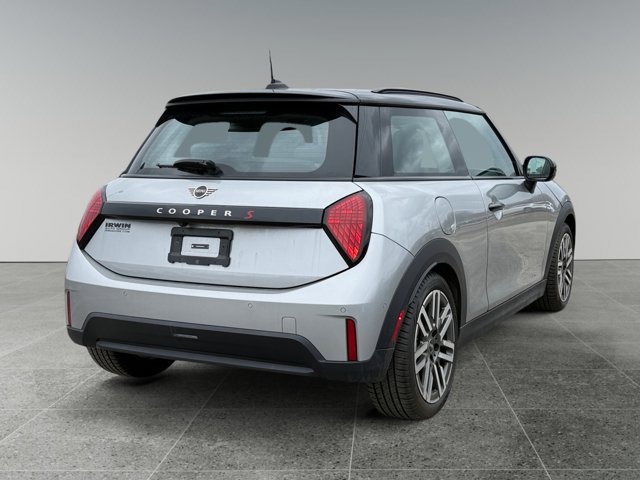 Used 2025 MINI Cooper S image 5
