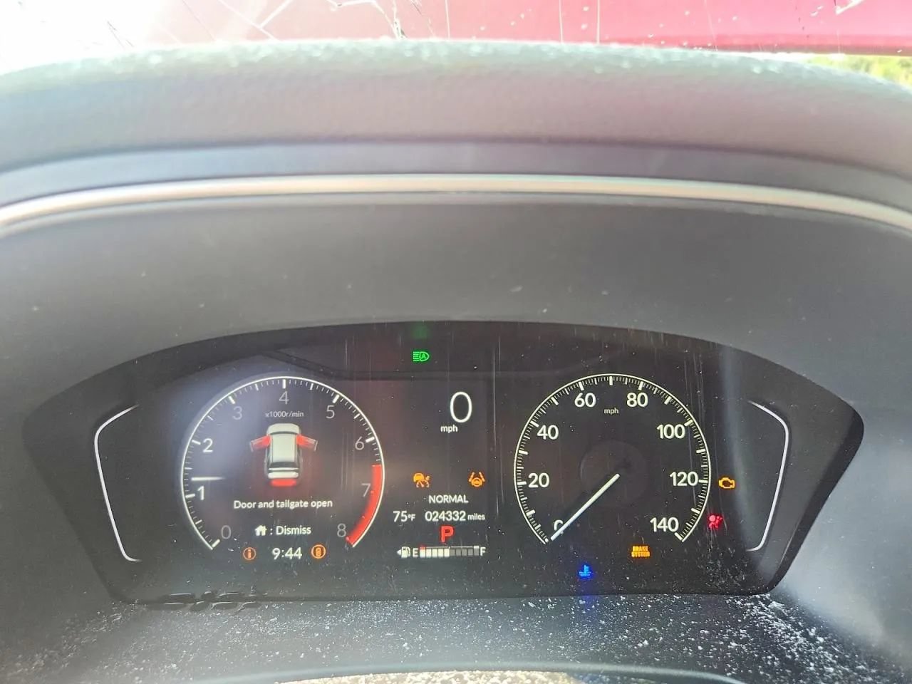 Used 2025 Honda Pilot Sport image 9