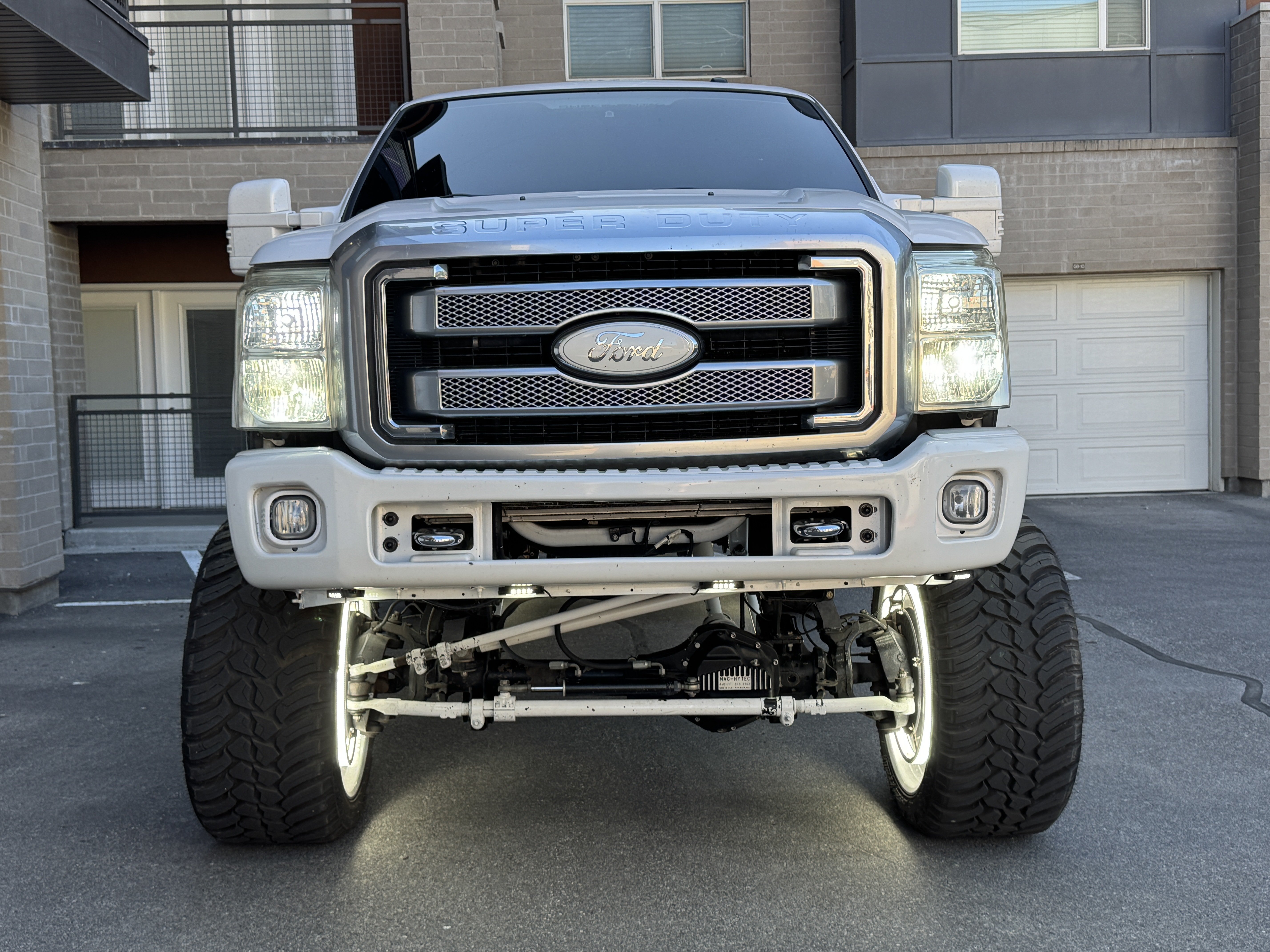 Used 2013 Ford F250 Platinum AWD/4WD image 12