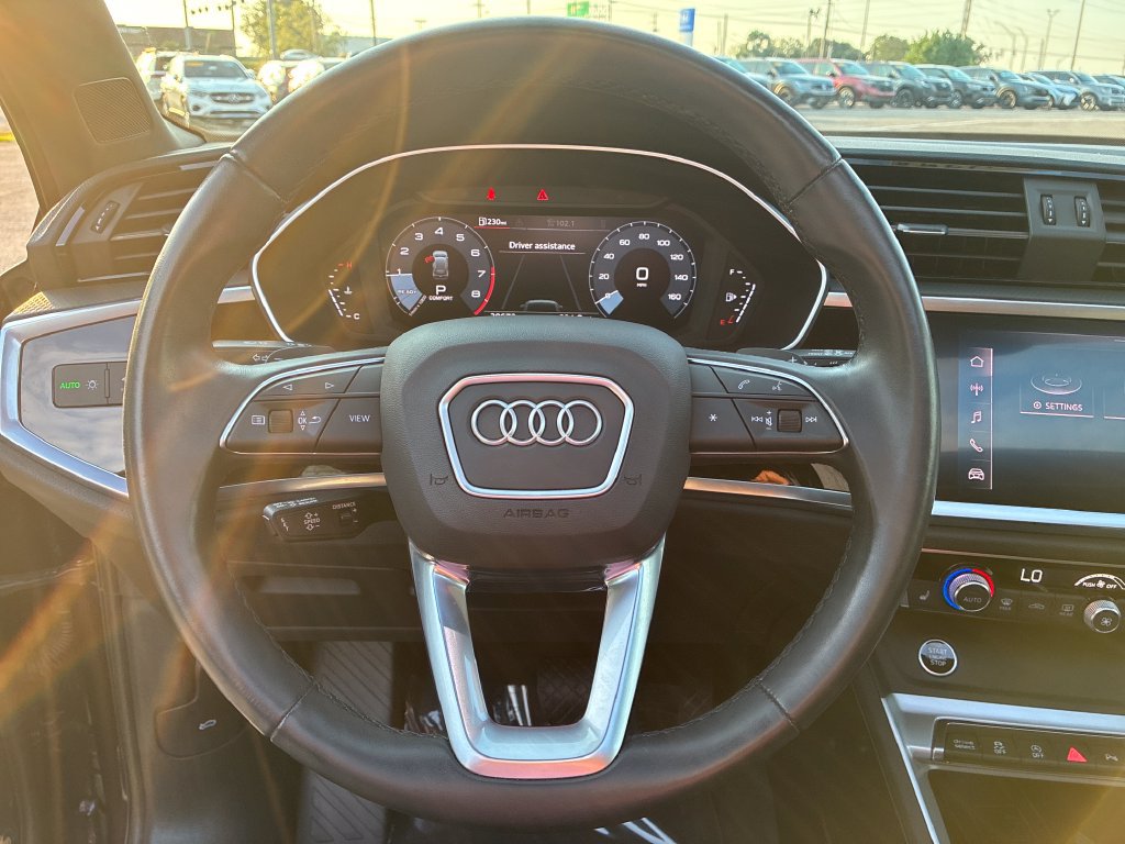 Used 2021 Audi Q3 2.0T Premium Plus w/ Premium Plus Package AWD/4WD image 13
