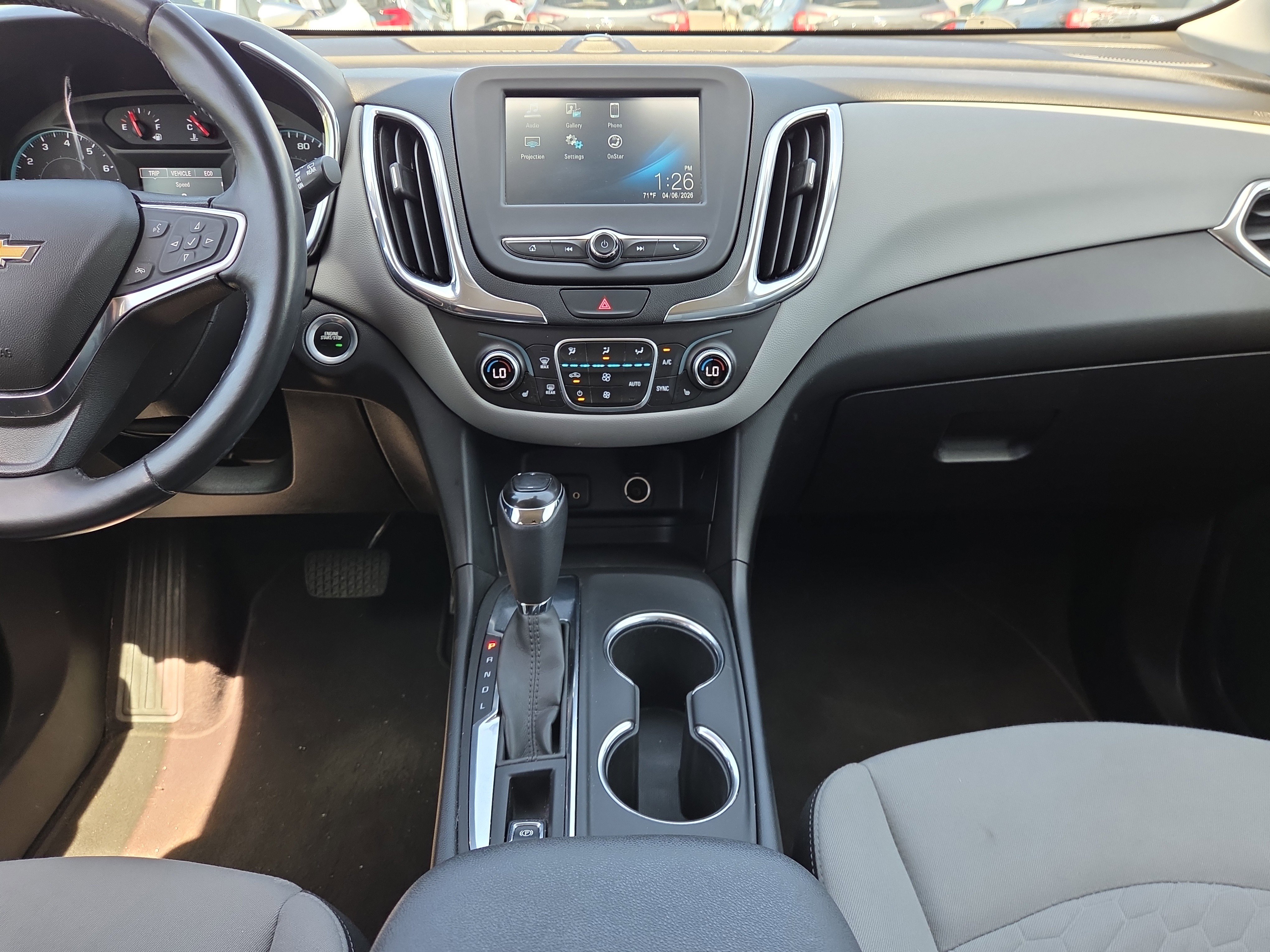Used 2018 Chevrolet Equinox LT image 22