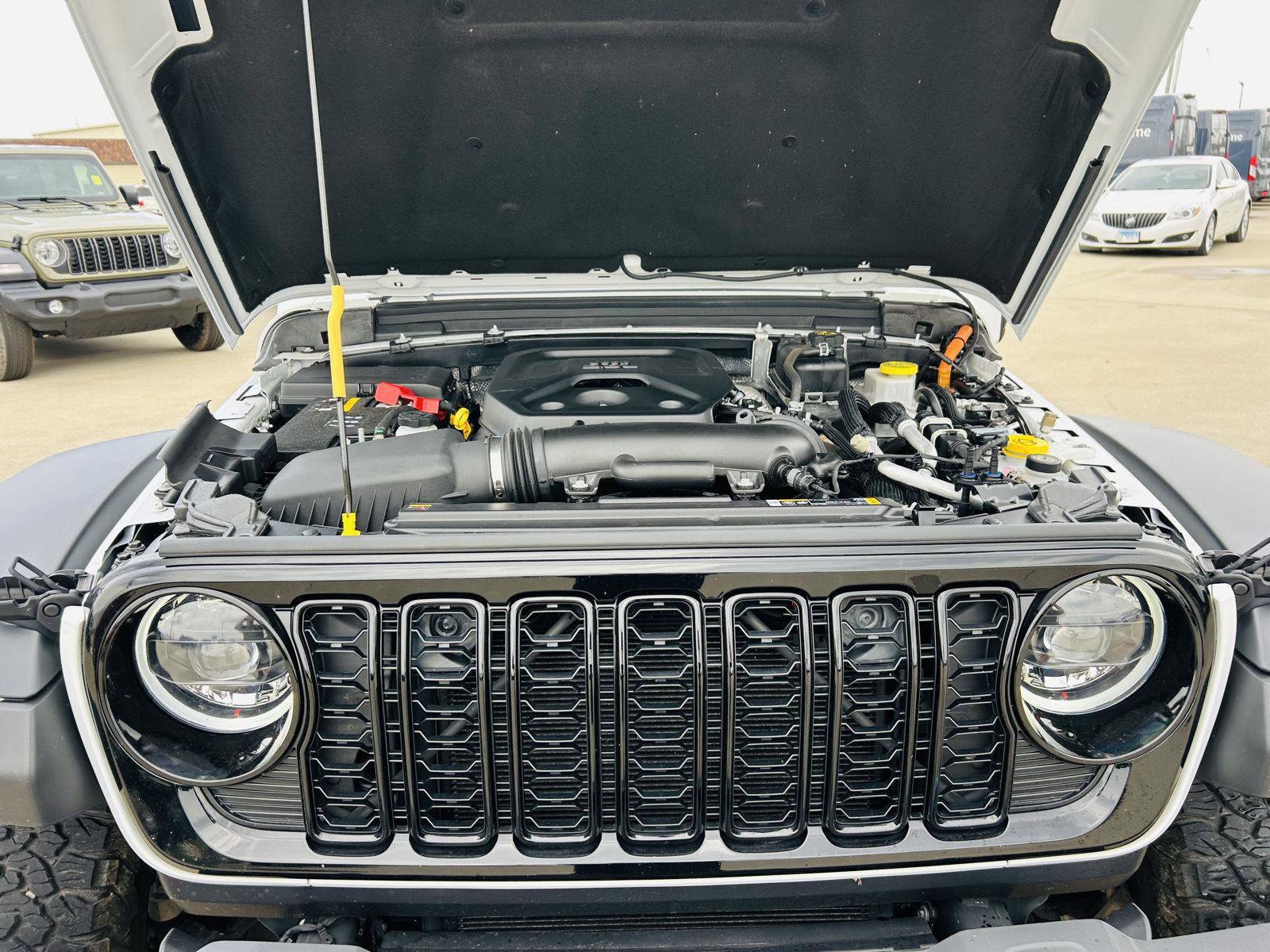 Used 2024 Jeep Wrangler Willys image 38