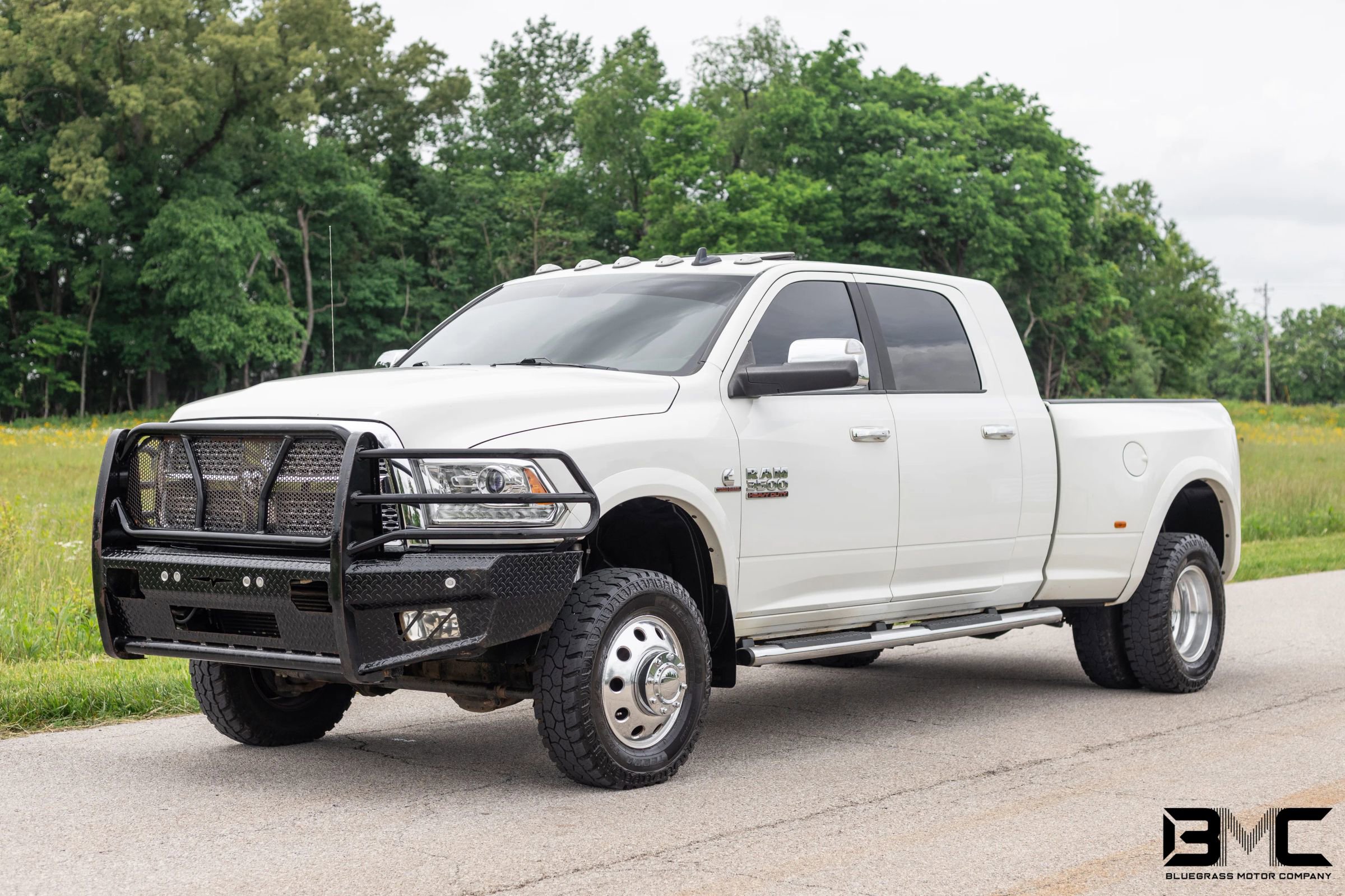 Used 2018 RAM 3500 Laramie image 2