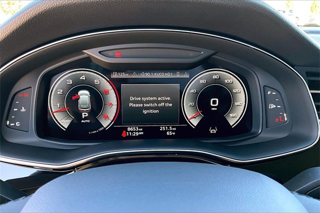 Used 2023 Audi Q8 Premium Plus w/ Premium Plus Package image 22