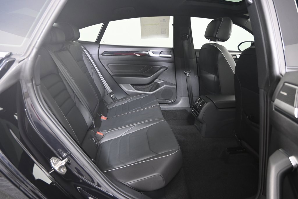 Used 2023 Volkswagen Arteon SEL Premium image 16