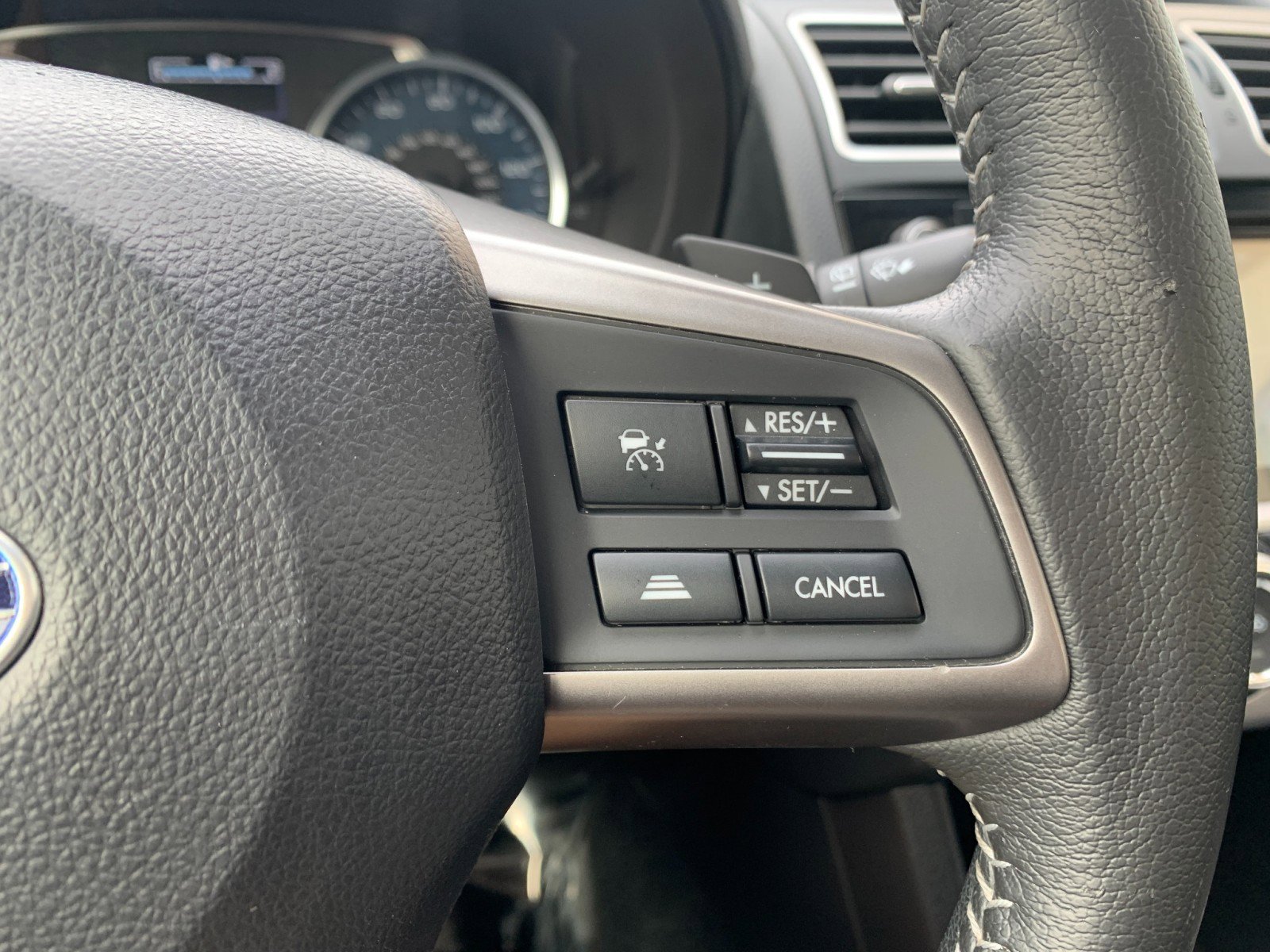 Used 2016 Subaru Impreza 2.0i Sport Limited image 18