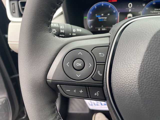 New 2025 Toyota RAV4 Limited image 30