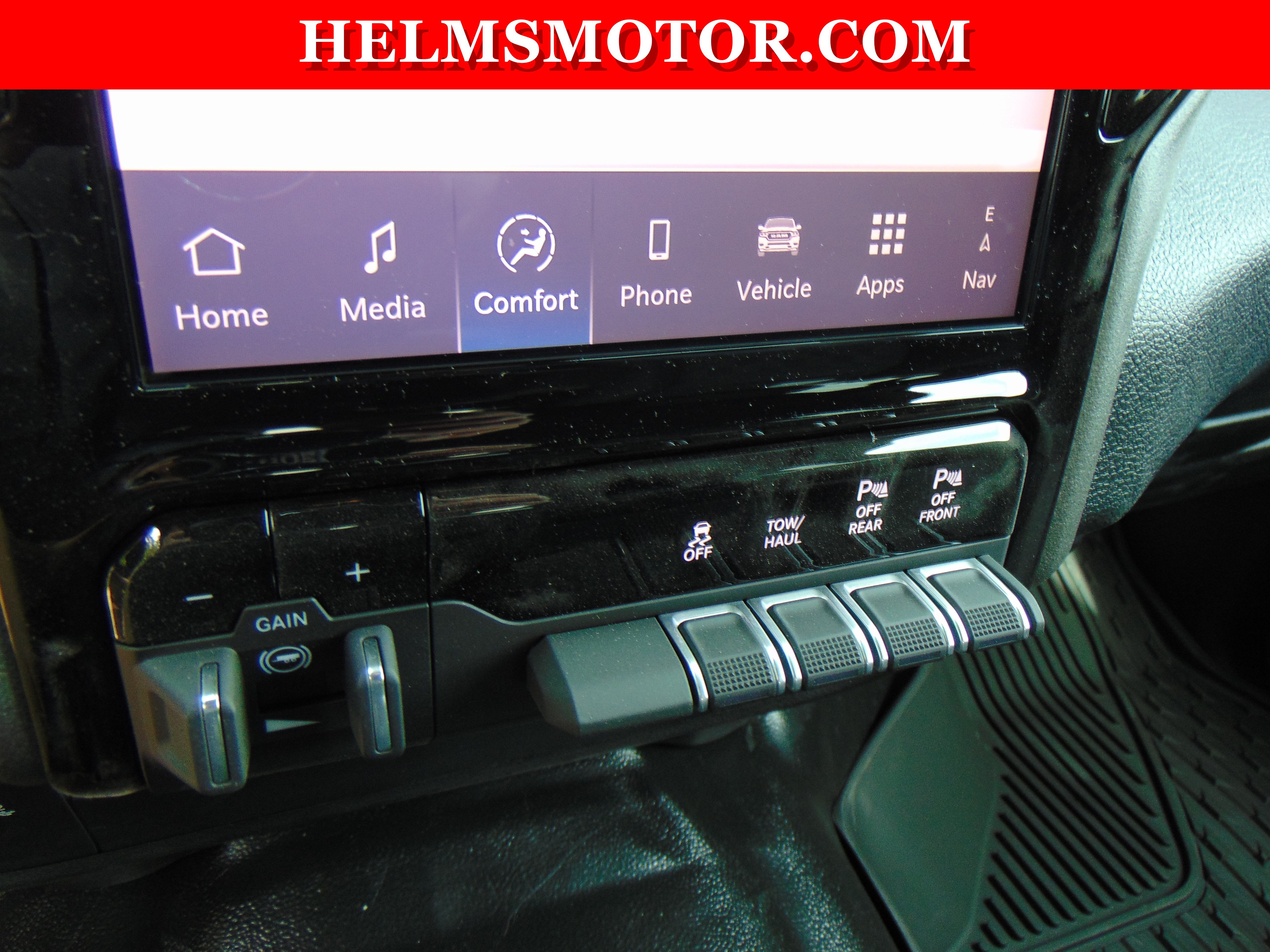 New 2026 RAM 2500 Tradesman AWD/4WD image 39