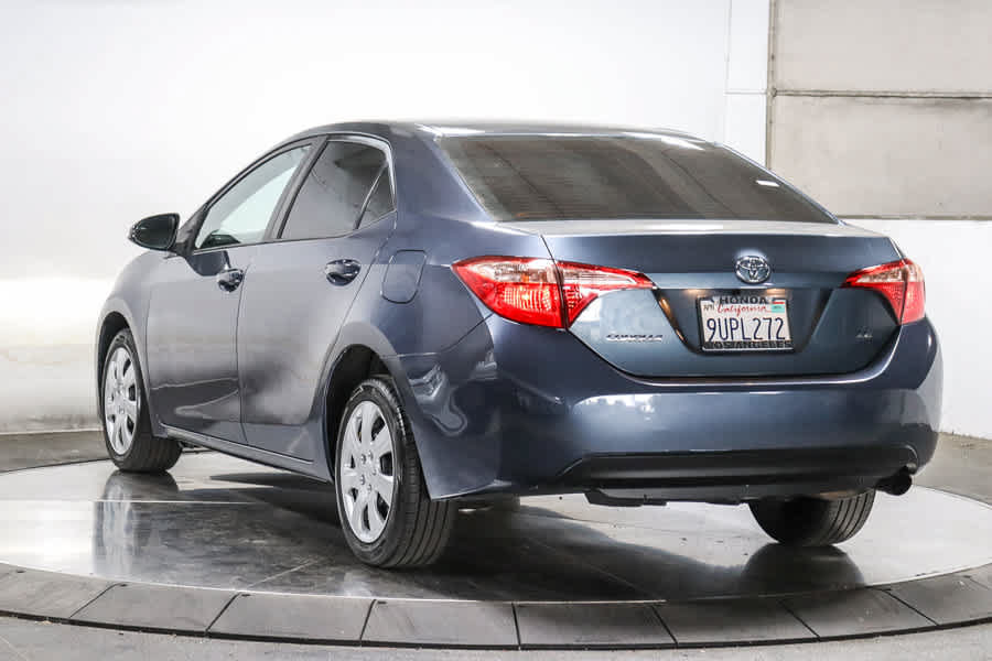 Certified 2019 Toyota Corolla LE FWD image 4