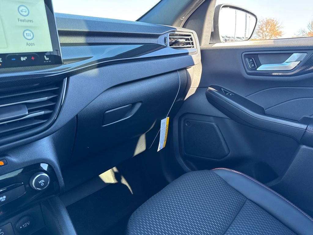 New 2026 Ford Escape ST-Line Elite image 31