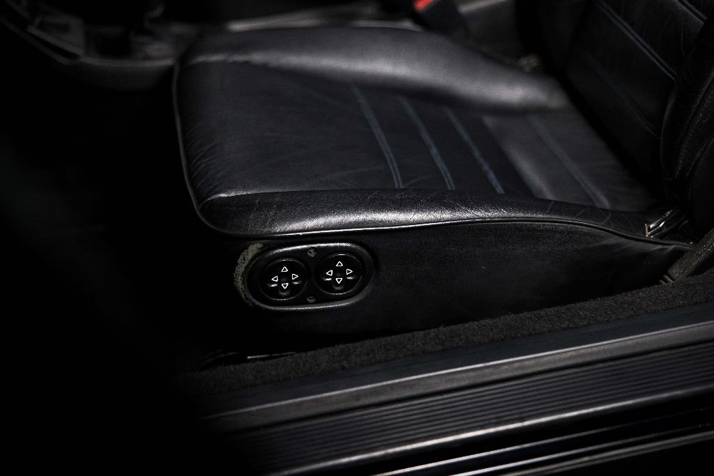 Used 1991 Porsche 911 Carrera RWD image 12