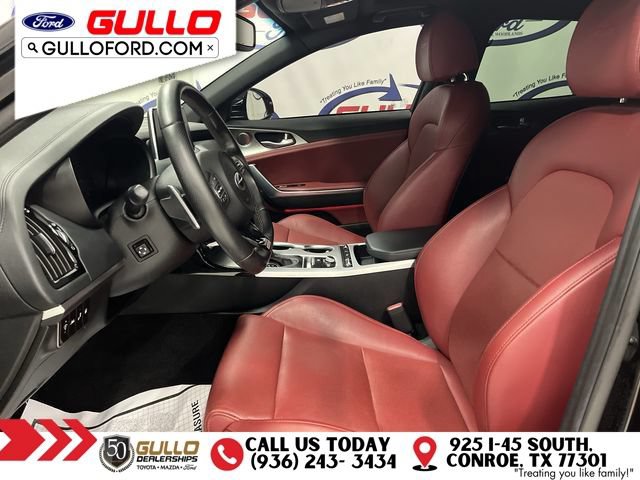 Used 2020 Kia Stinger GT1 RWD image 29