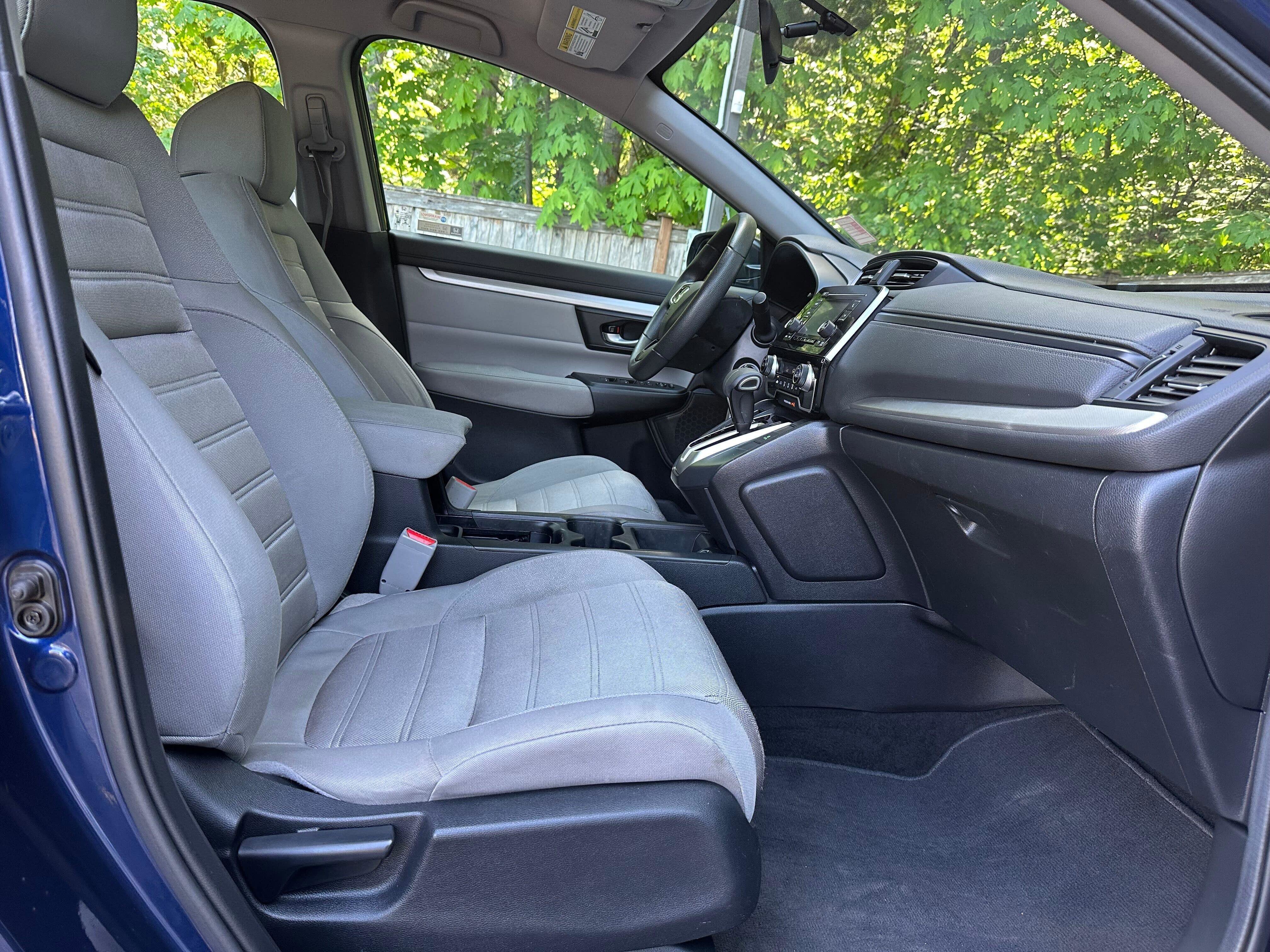 Used 2019 Honda CR-V LX image 10