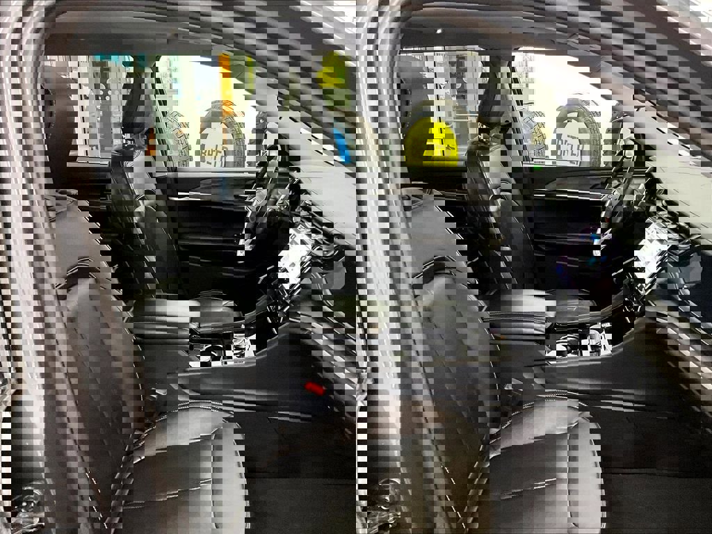 Used 2022 Jeep Grand Cherokee L Limited AWD/4WD image 11