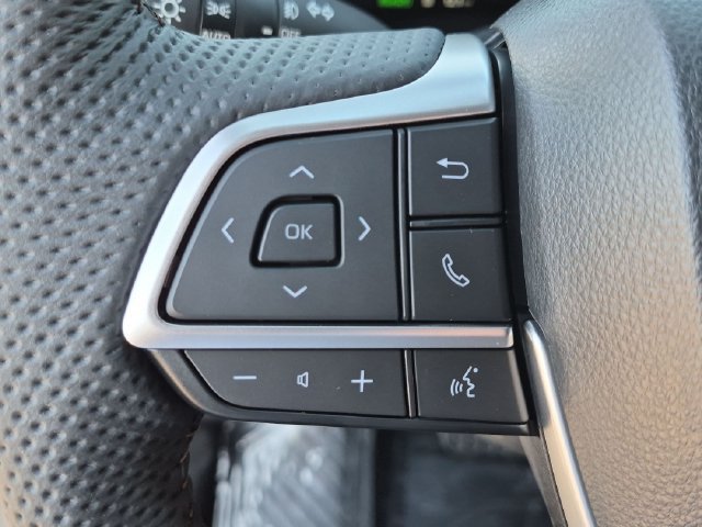 New 2026 Toyota Sienna Limited FWD image 17