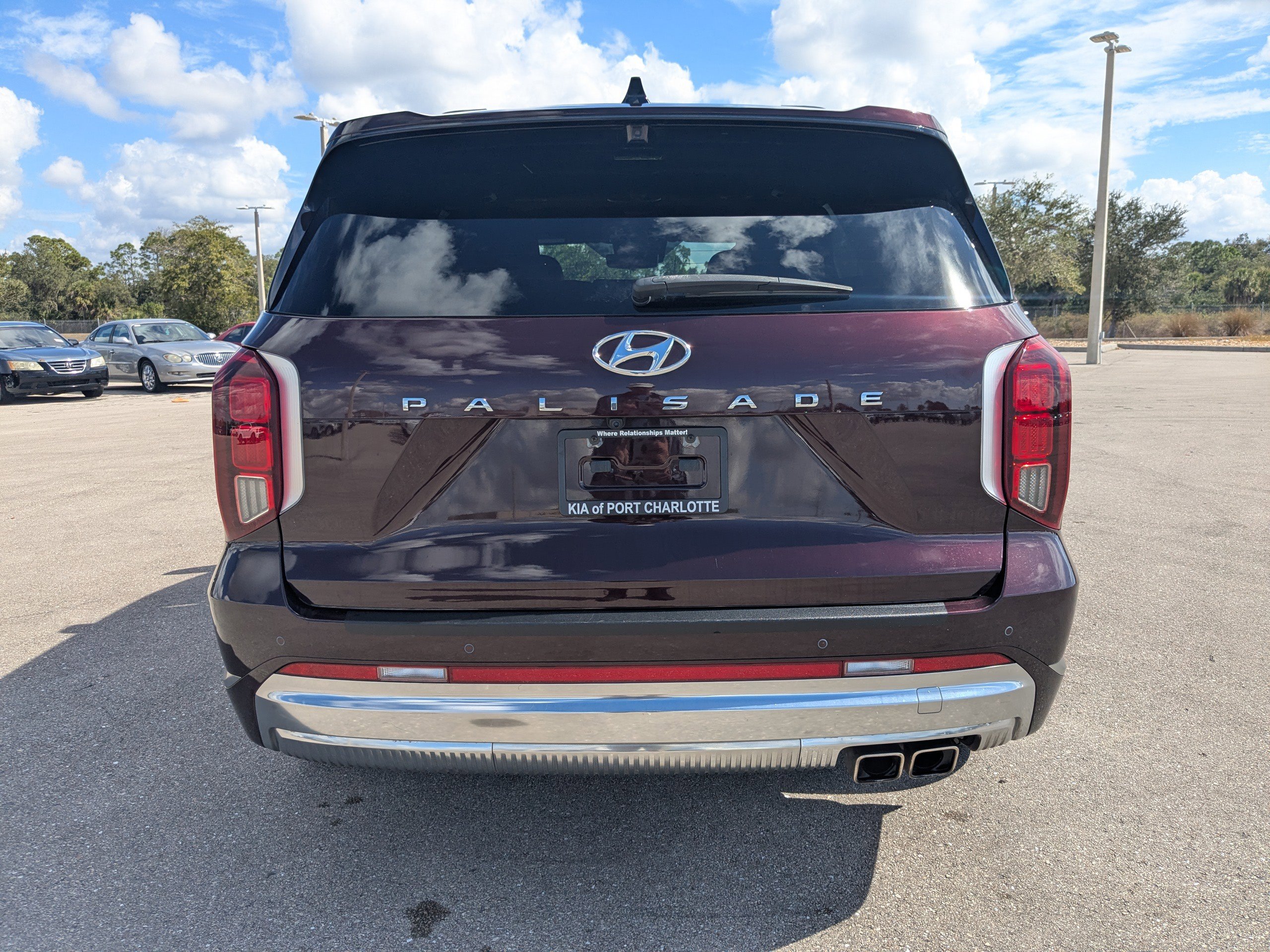 Used 2023 Hyundai Palisade Calligraphy image 6