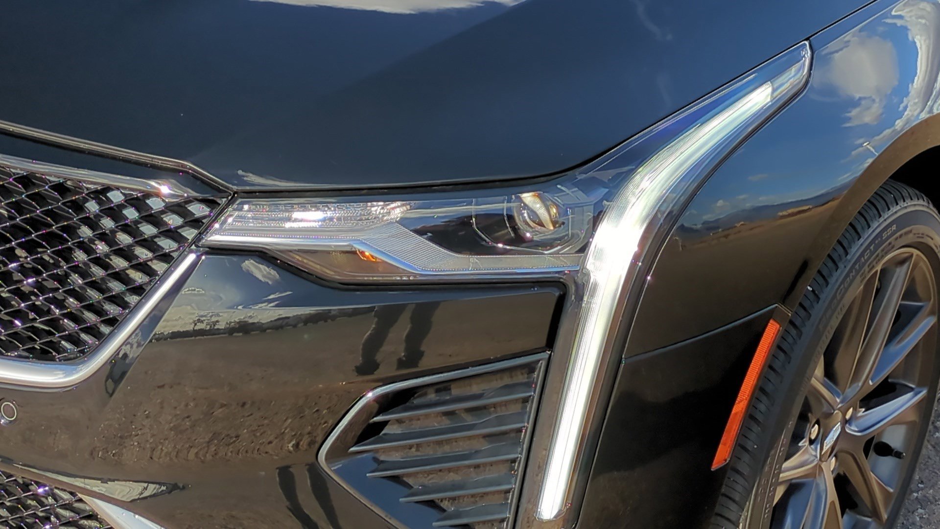 Used 2023 Cadillac CT4 Sport w/ Climate Package image 10