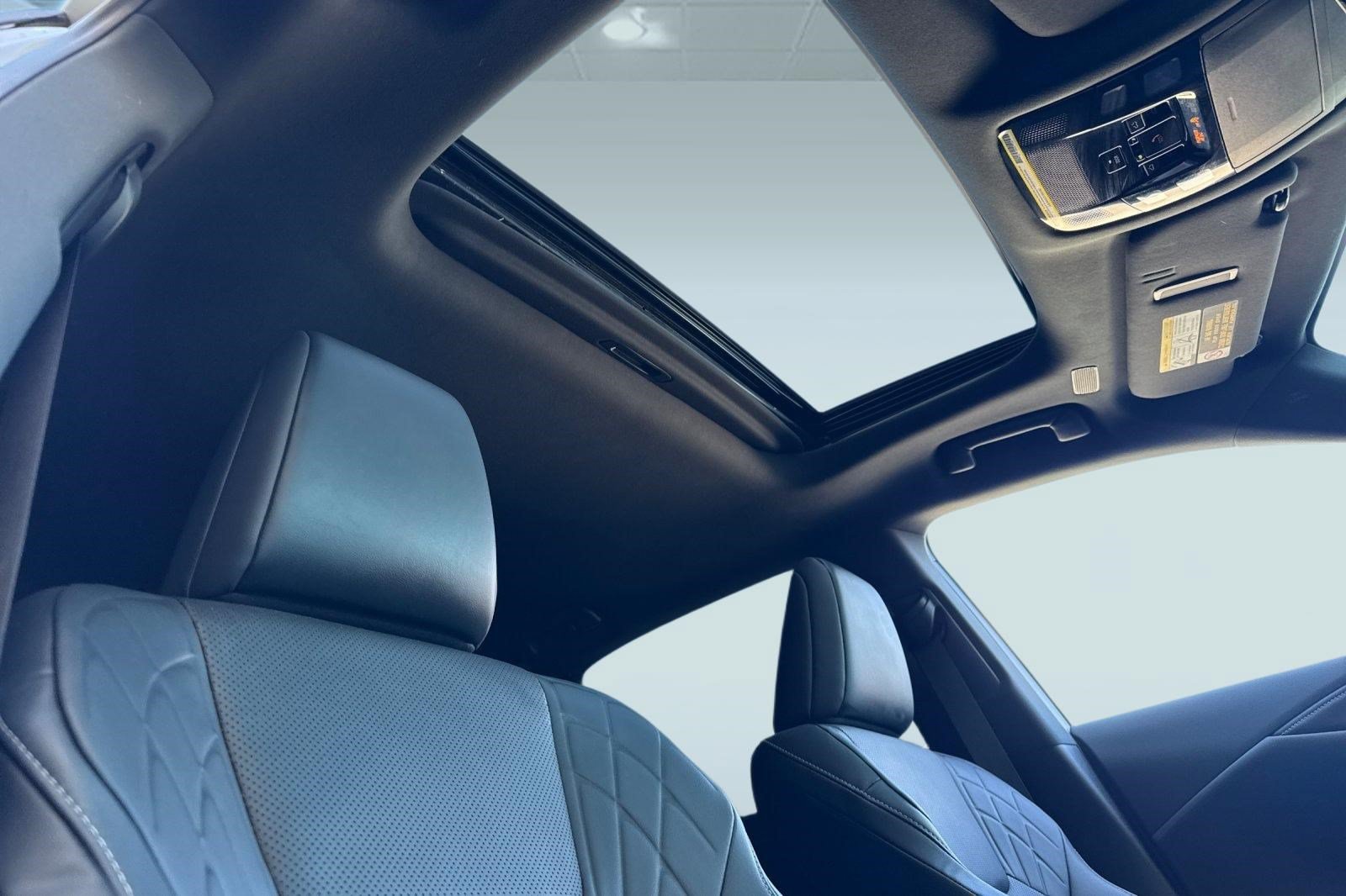 Certified 2024 Lexus RX 350 Premium w/ Convenience Package FWD image 23
