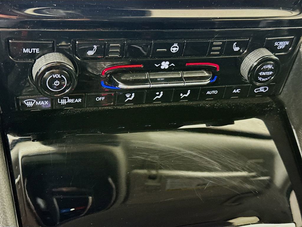 Used 2022 Jeep Grand Cherokee L Limited image 19