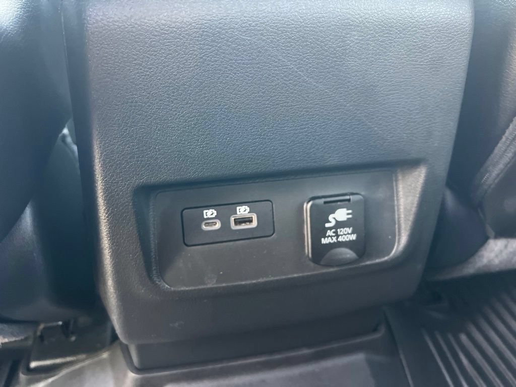 Used 2024 Nissan Frontier SL w/ Technology Package AWD/4WD image 22