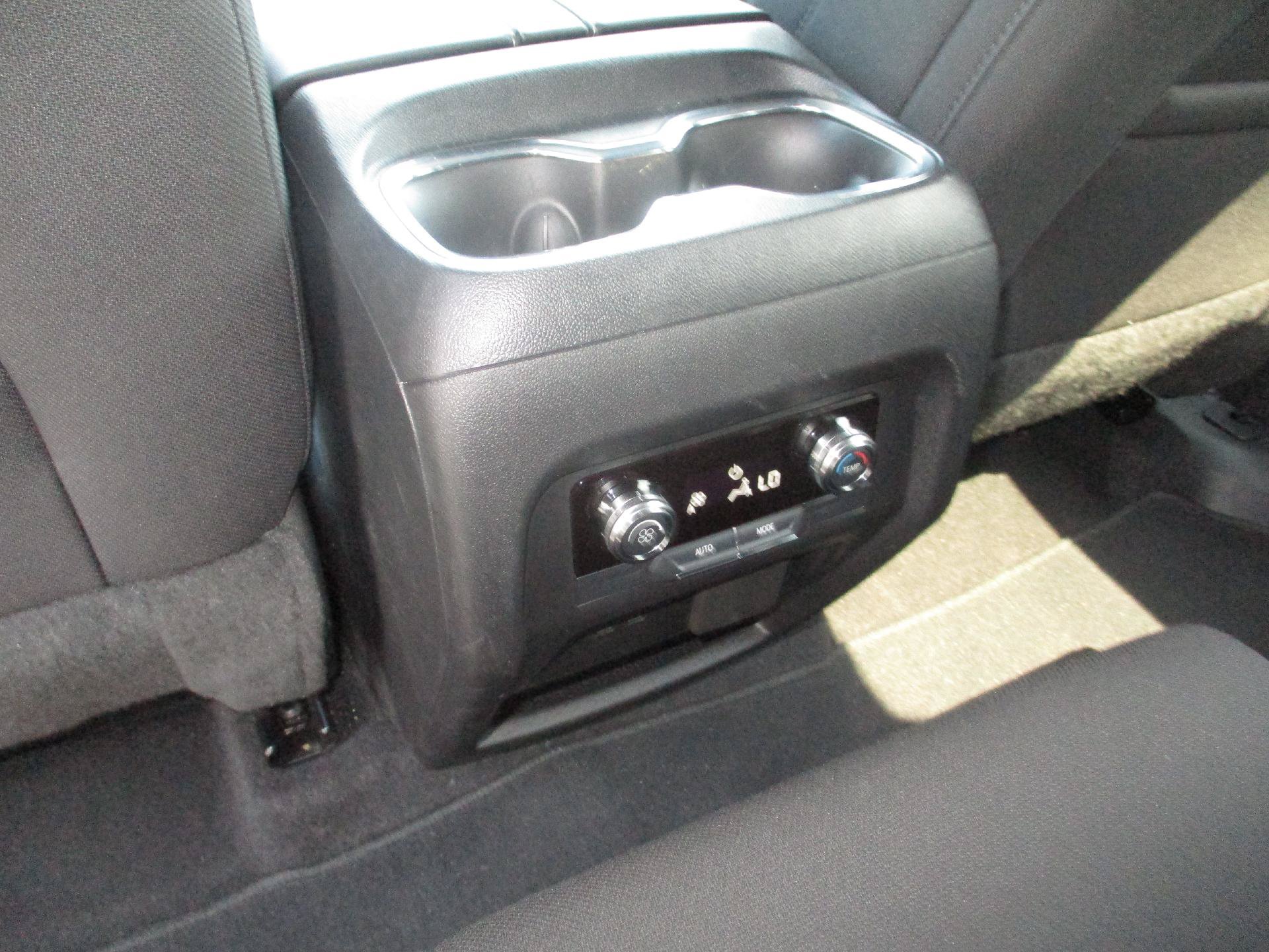 Used 2025 GMC Acadia Elevation FWD image 16