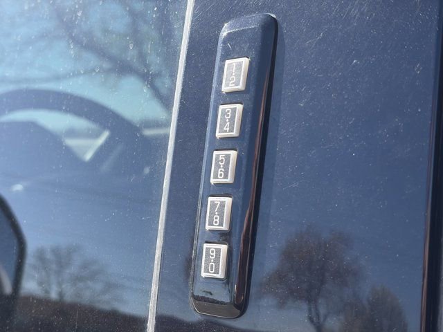 Used 2018 Ford F150 XLT image 9