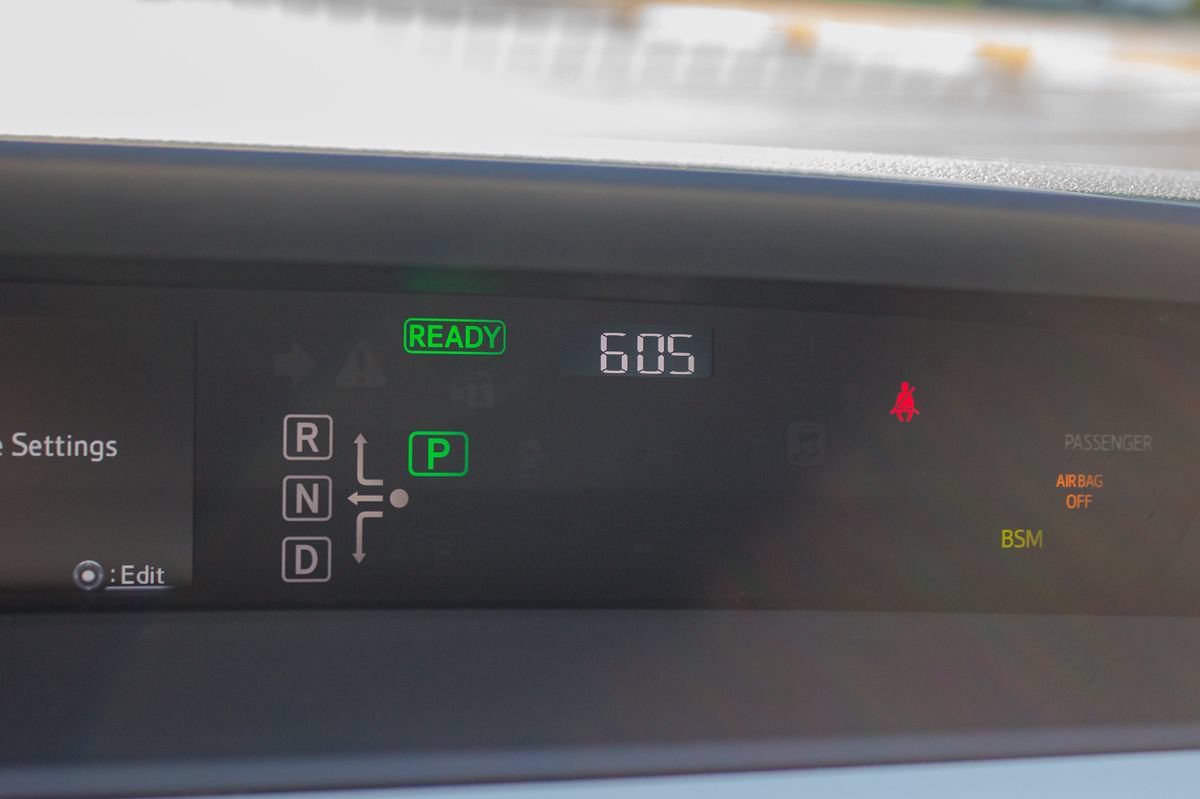 Used 2016 Toyota Prius Four FWD image 25