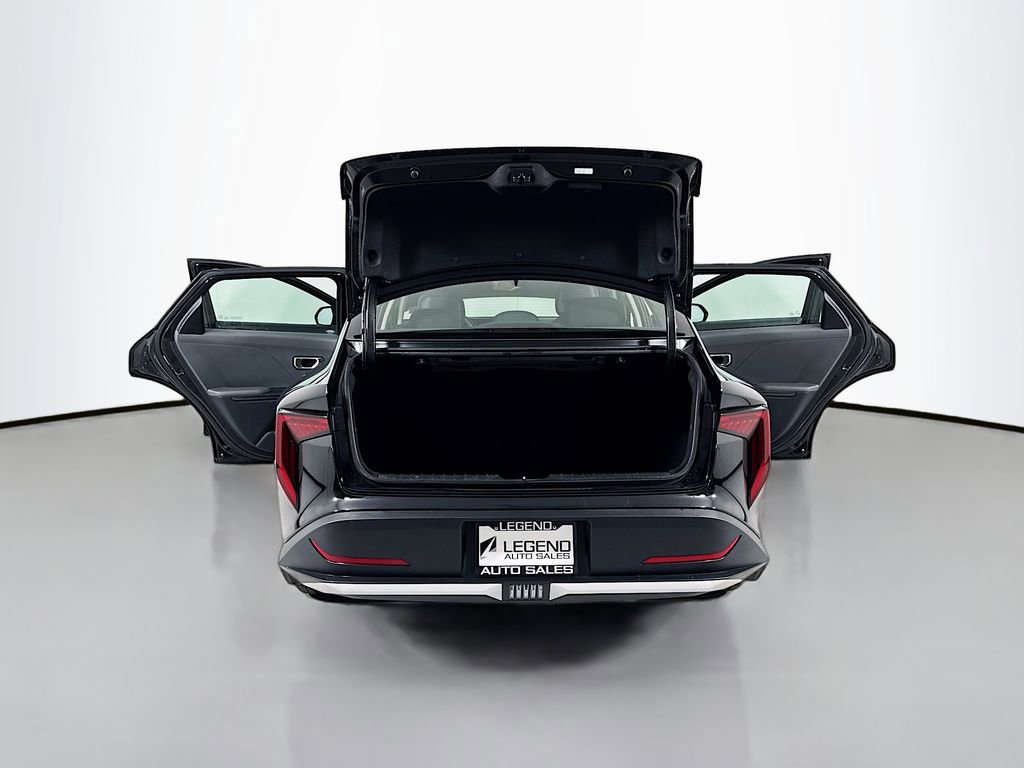 Used 2025 Kia K4 LXS image 22