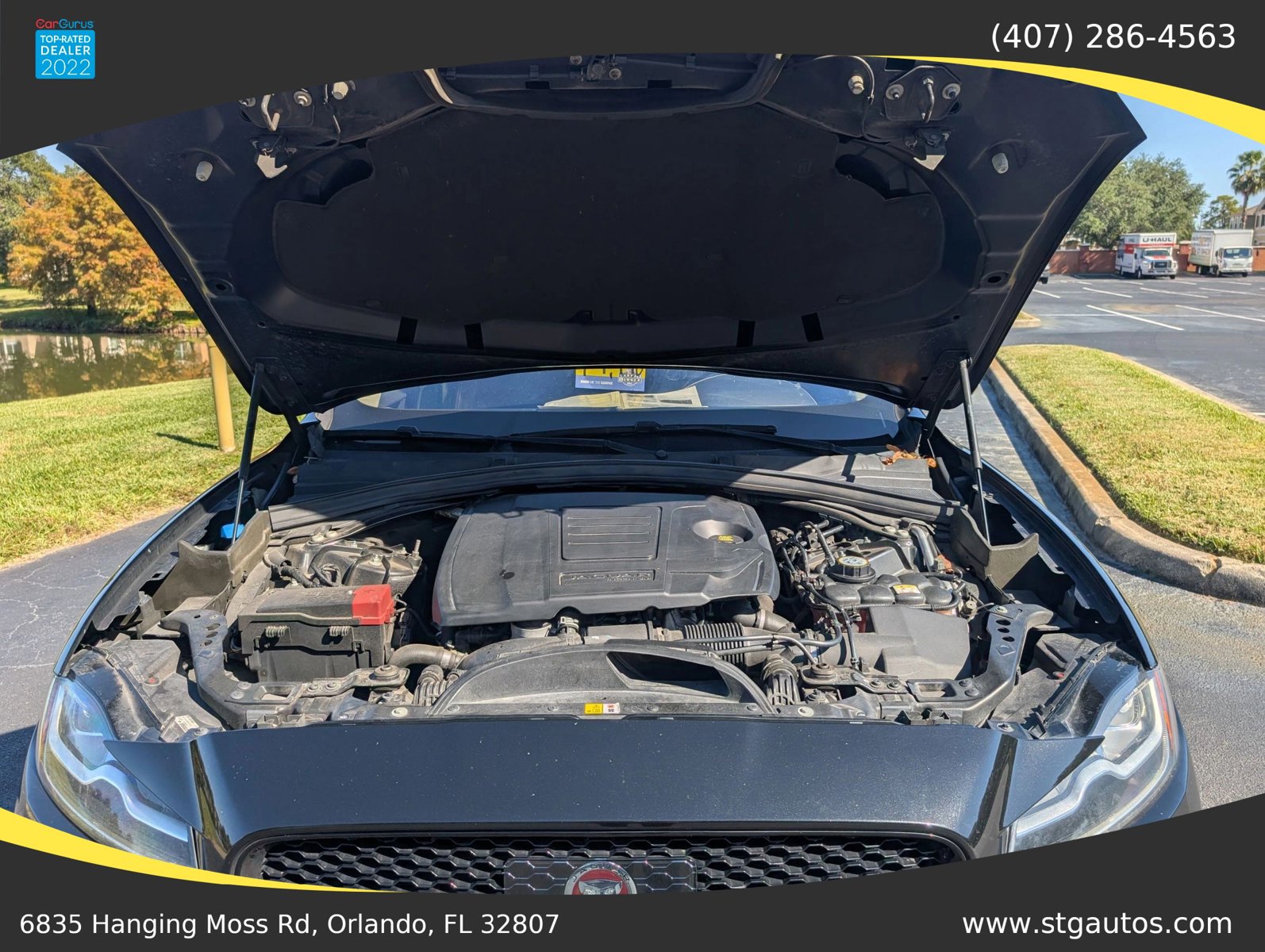 Used 2019 Jaguar F-PACE R-Sport image 12