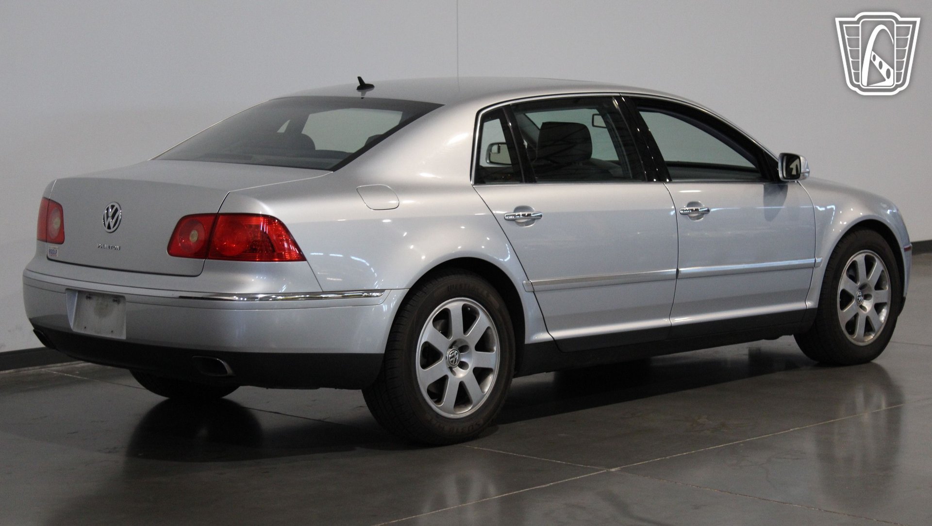 Used 2004 Volkswagen Phaeton V8 AWD/4WD image 23