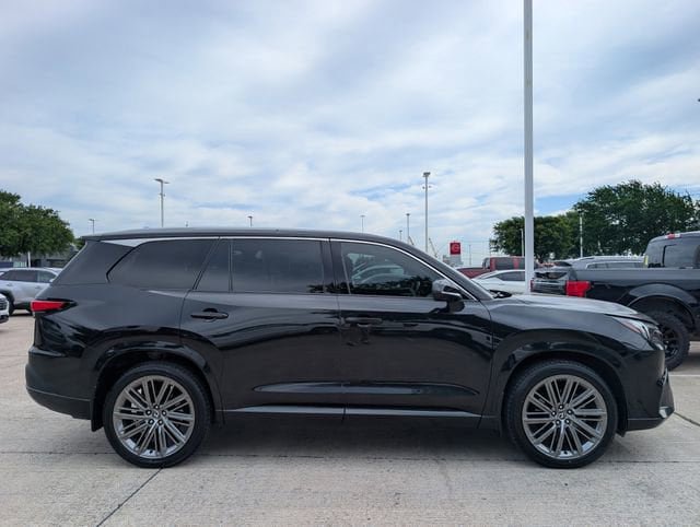 Used 2024 Lexus TX 350 FWD w/ Technology Package image 2