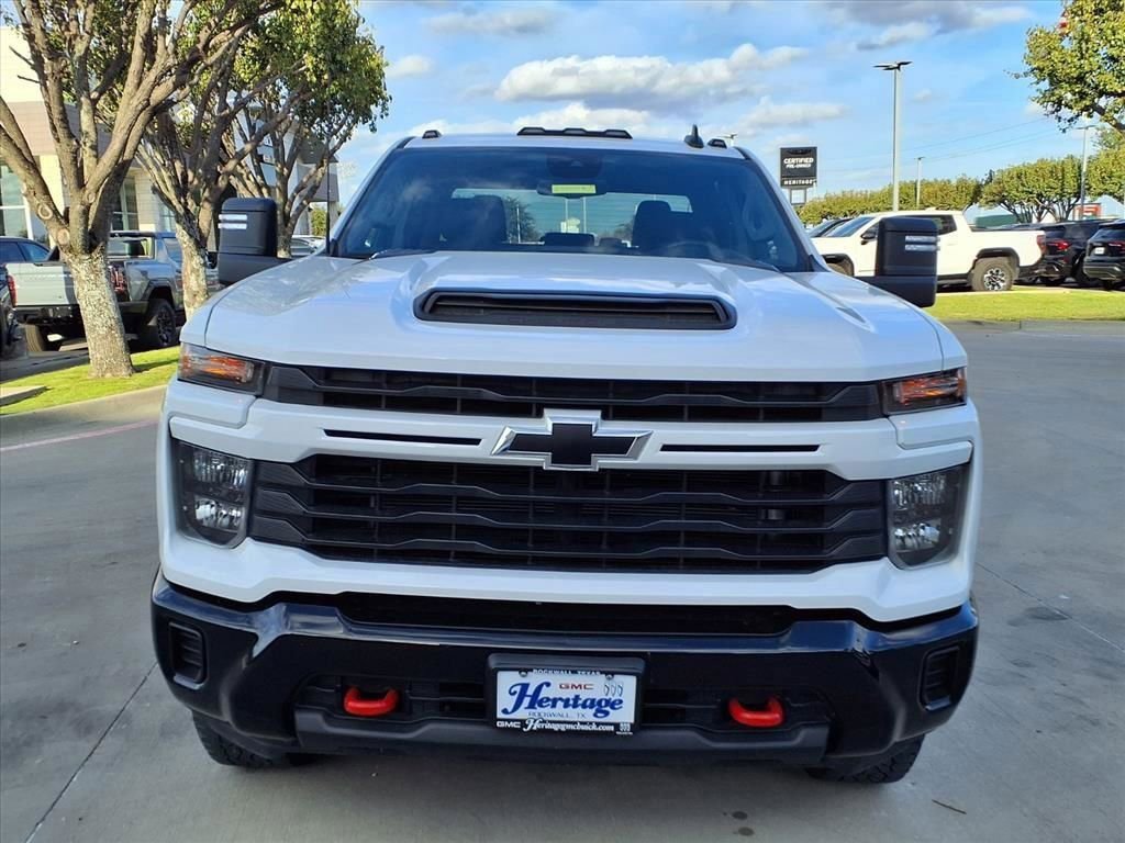 Used 2024 Chevrolet Silverado 2500 Custom w/ Custom Value Package AWD/4WD image 2