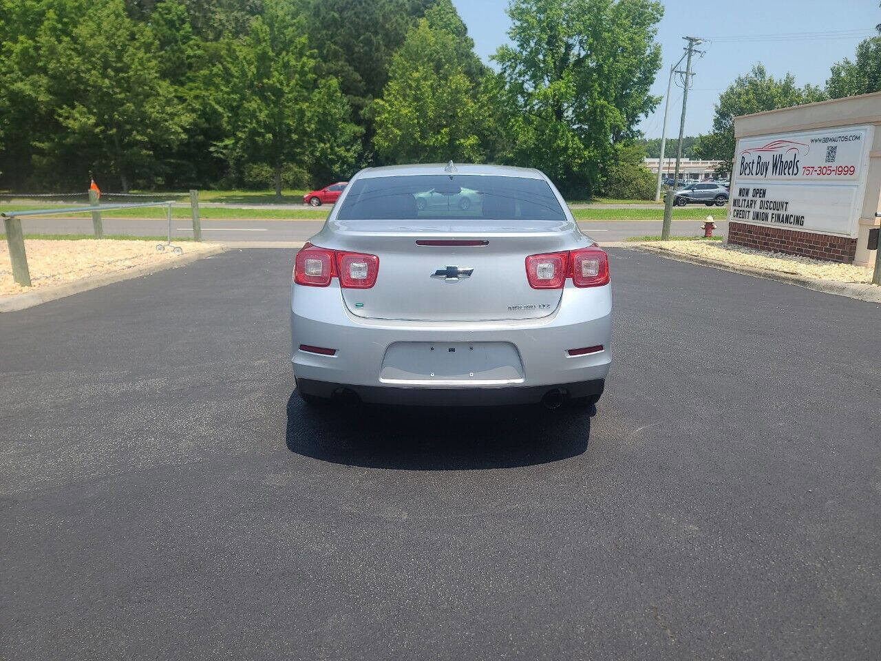 Used 2016 Chevrolet Malibu LTZ image 6