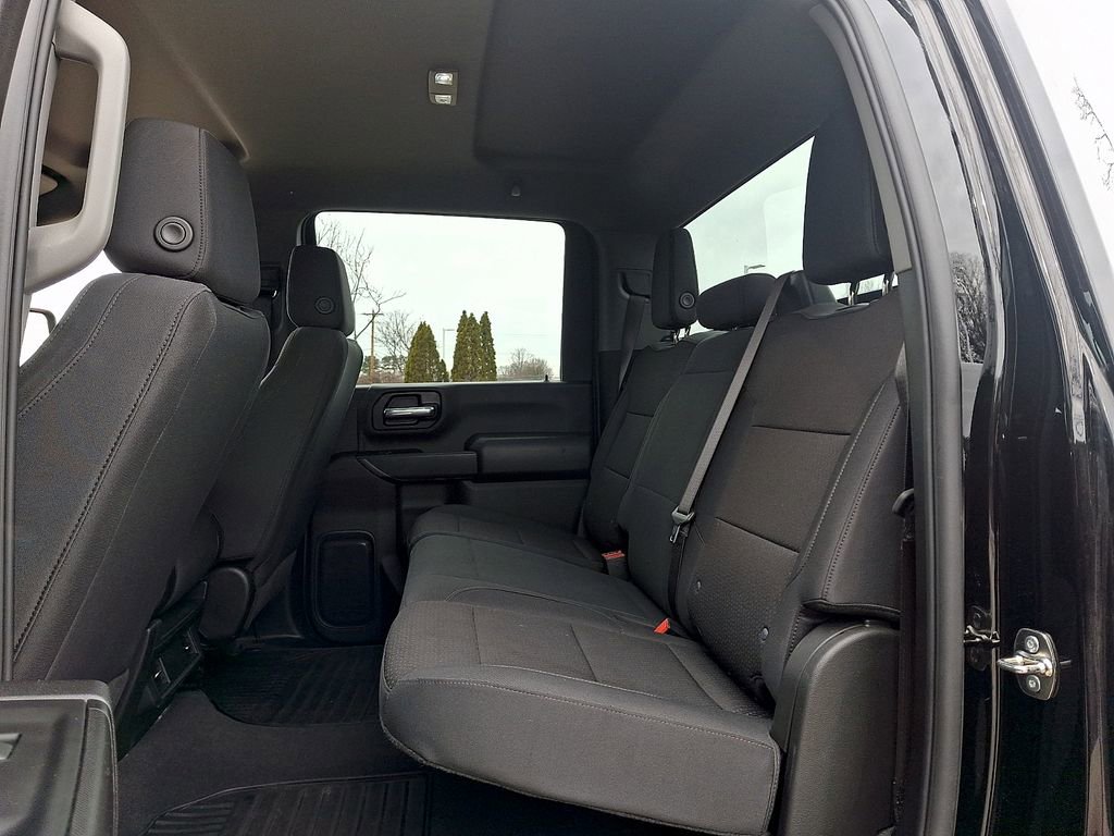 Used 2025 Chevrolet Silverado 2500 Custom image 10