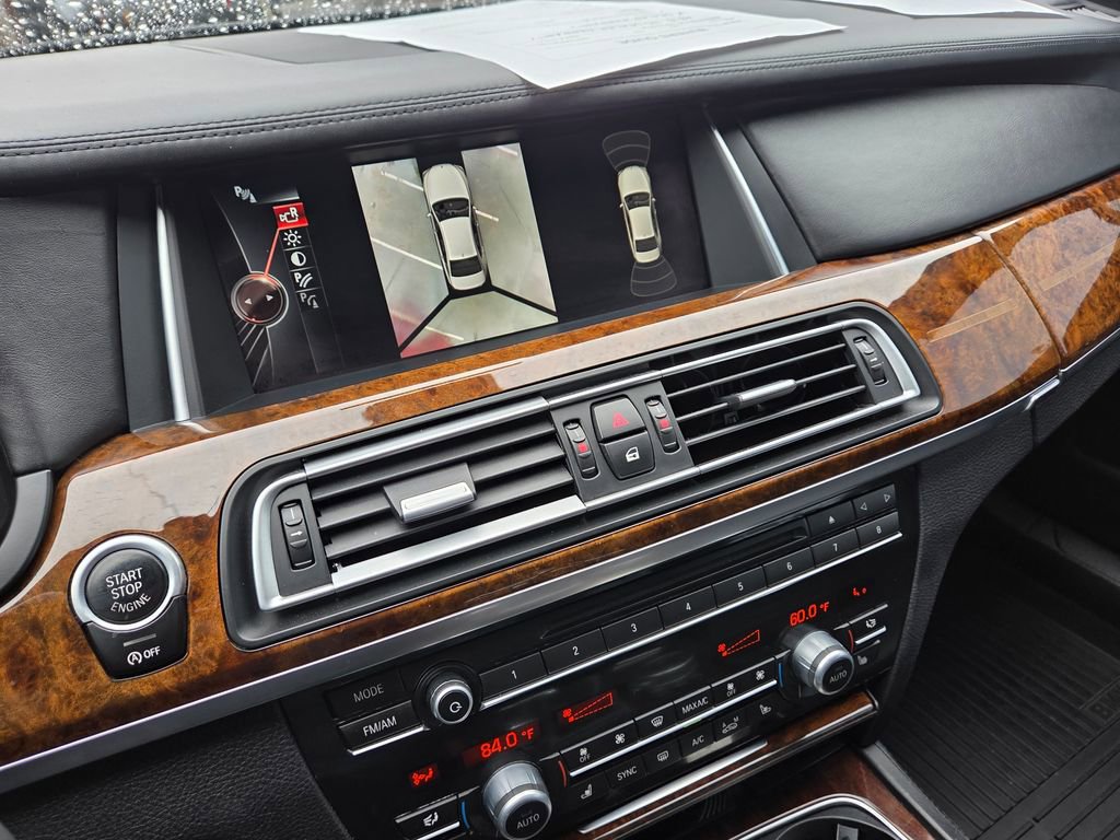 Used 2015 BMW 740Li image 30