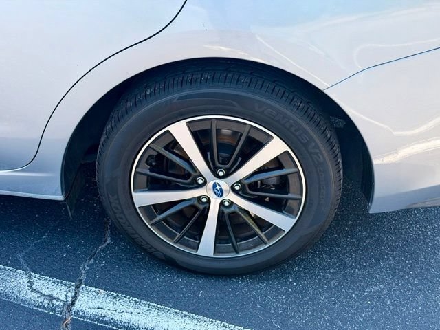 Used 2019 Subaru Impreza 2.0i Premium w/ Eyesight & BSD/Rcta & SRF AWD/4WD image 31
