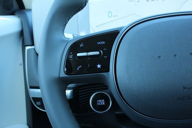 New 2024 Hyundai Ioniq 5 SEL image 31