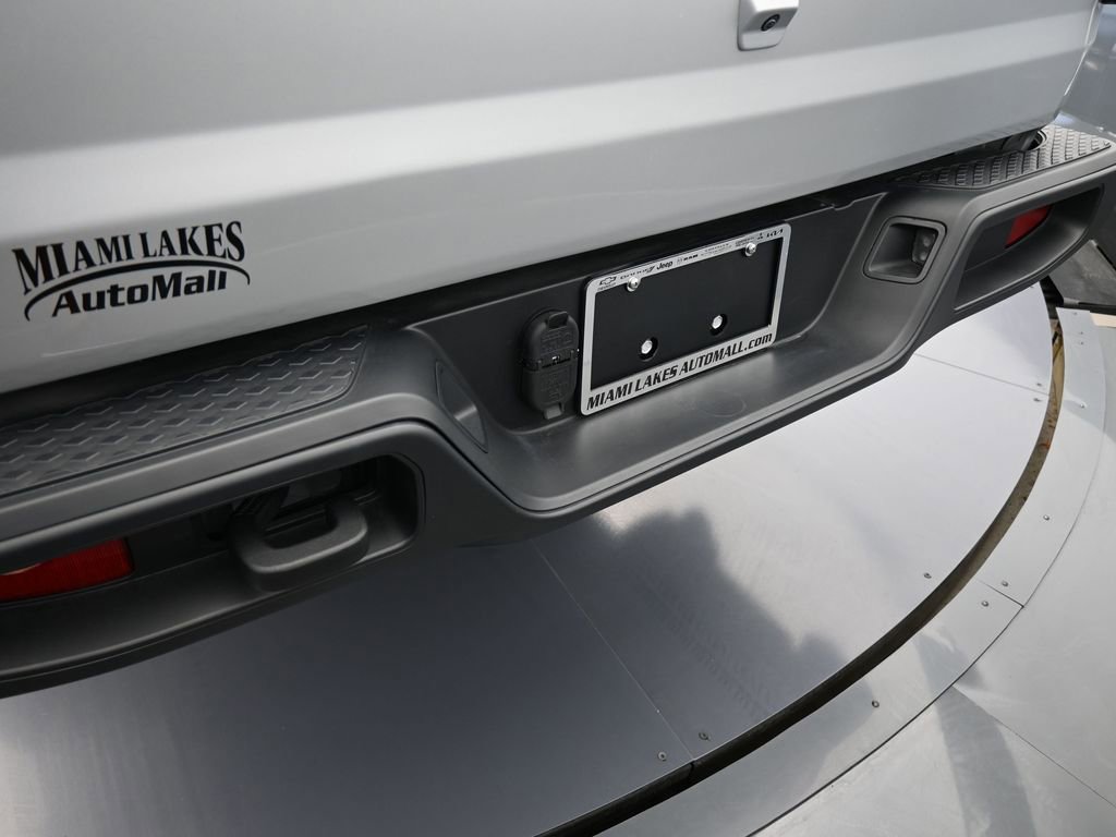 Used 2024 Jeep Gladiator Sport image 38