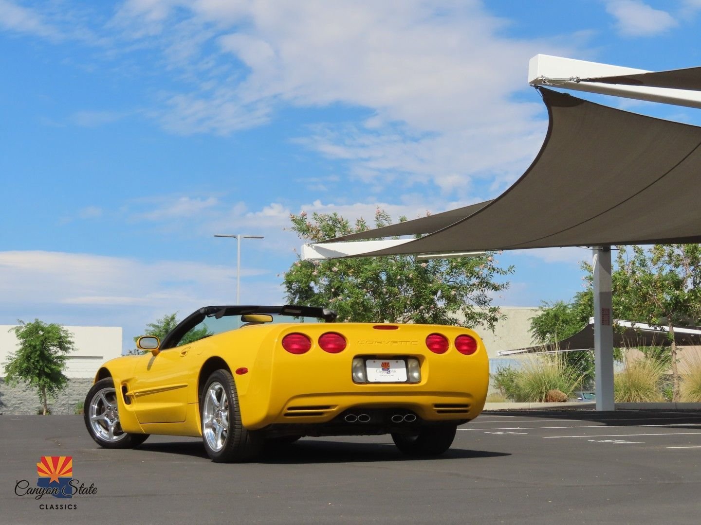 Used 2002 Chevrolet Corvette Convertible w/ Preferred Equipment Group2 image 2