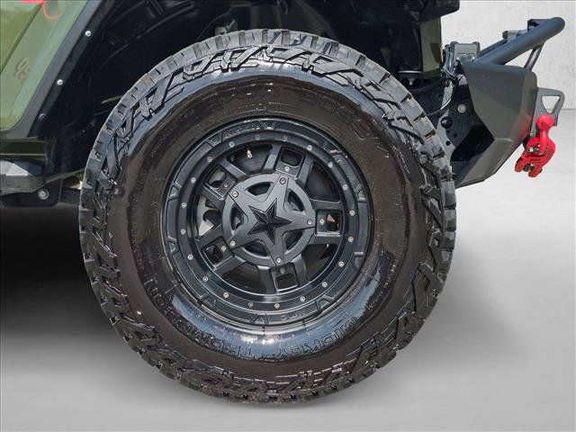 Used 2021 Jeep Wrangler Unlimited Rubicon w/ LED Lighting Group AWD/4WD image 22