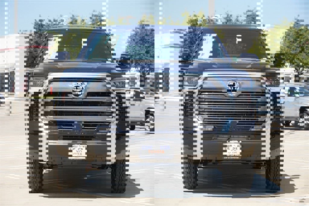 New 2026 Toyota Tundra Limited image 3