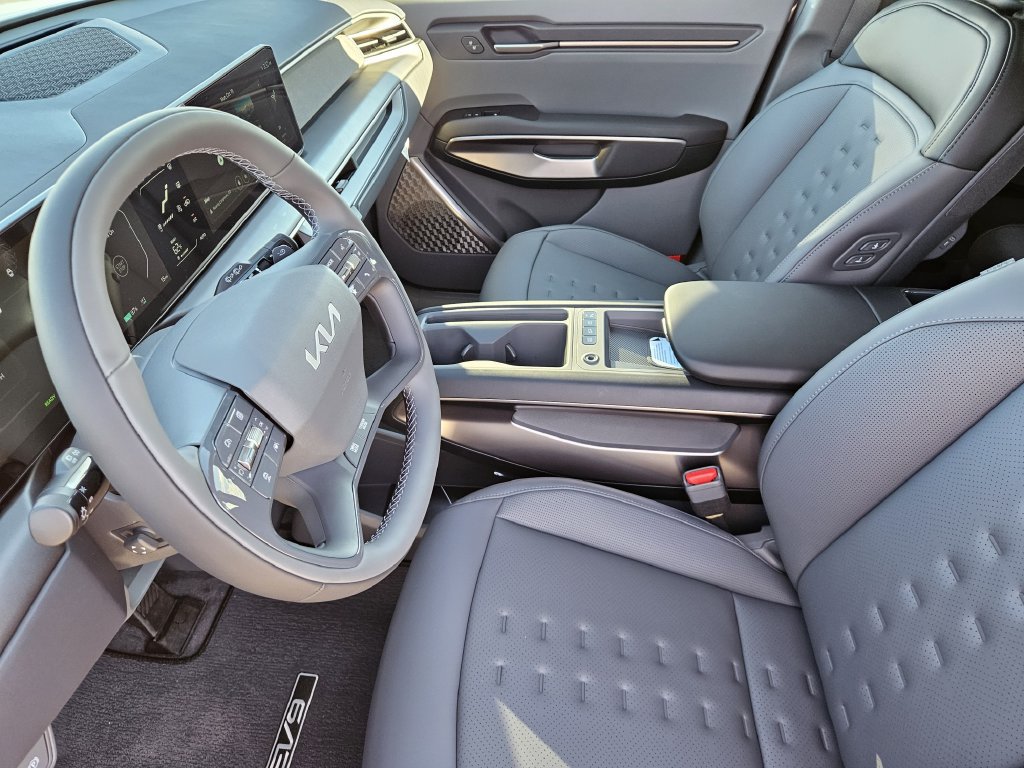 New 2026 Kia EV9 Wind AWD/4WD image 13
