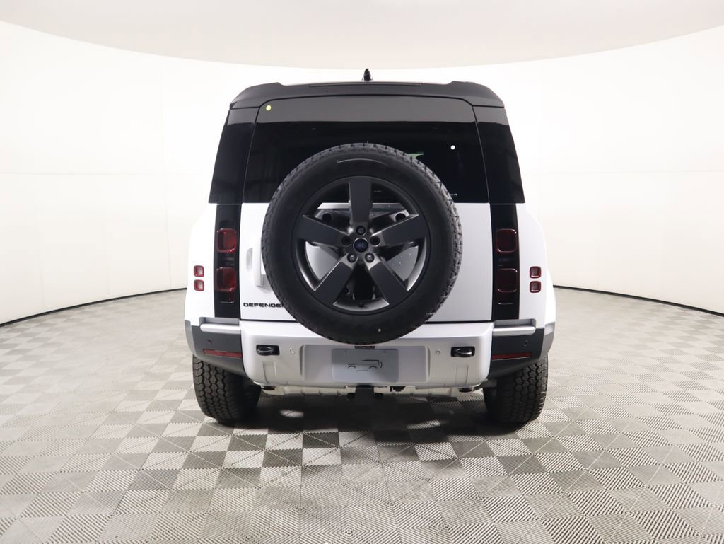 New 2025 Land Rover Defender 110 S image 6