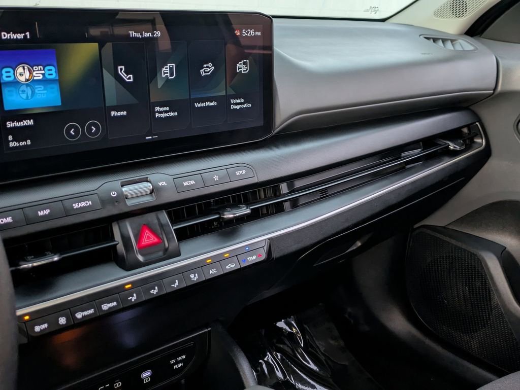 Used 2025 Kia K4 LXS image 15