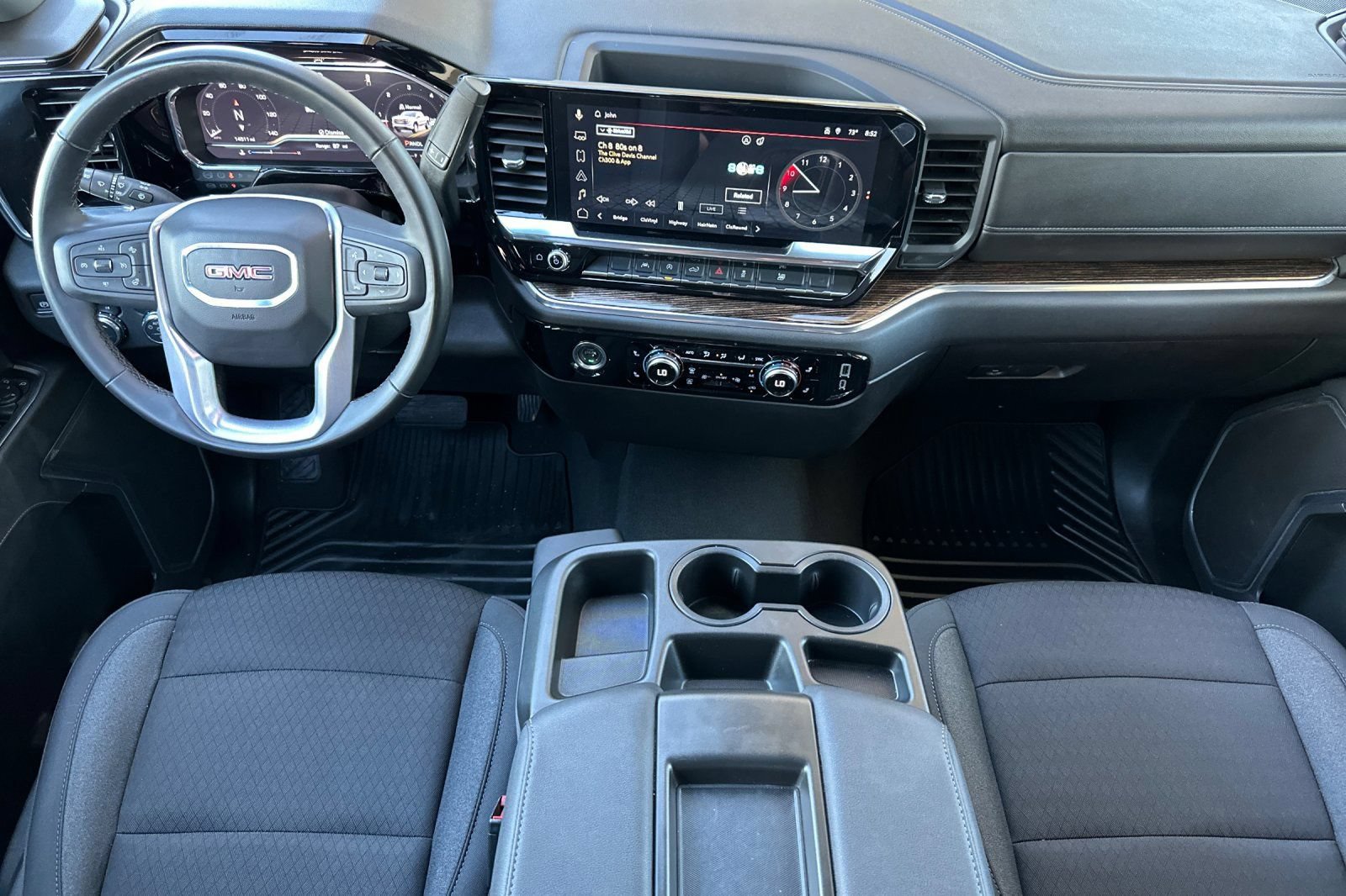Used 2024 GMC Sierra 1500 Elevation AWD/4WD image 14