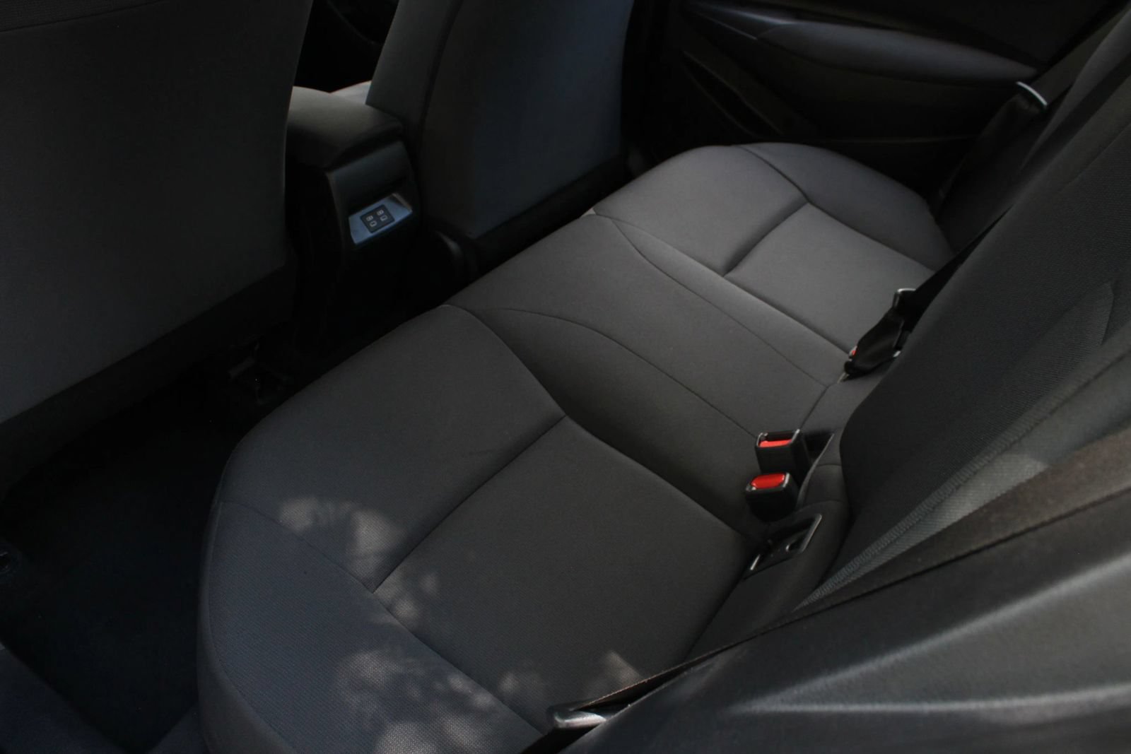 Used 2024 Toyota Corolla LE FWD image 20