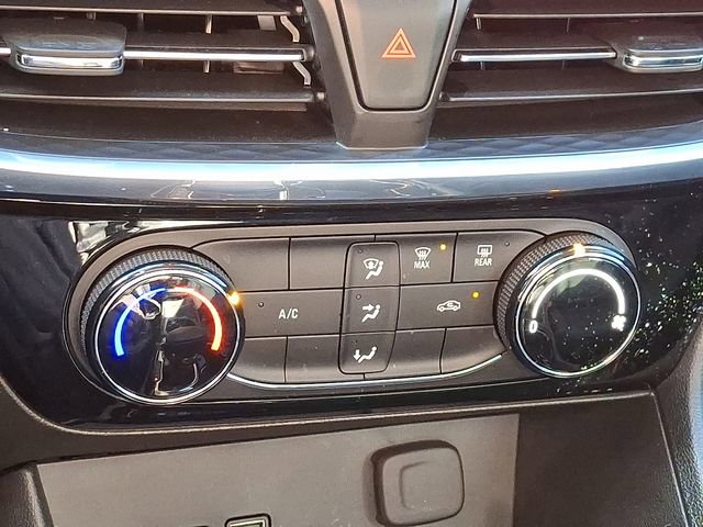 Certified 2024 Buick Encore GX Sport Touring image 16