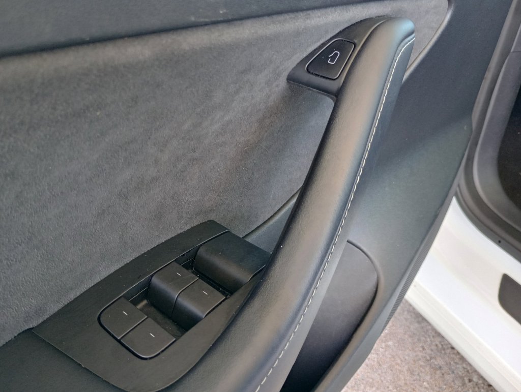 Used 2023 Tesla Model 3 Standard Range RWD image 13
